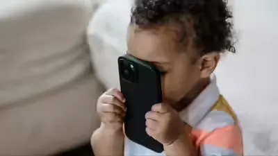how-screen-time-affects-toddler-social-skills-tips-for-parents